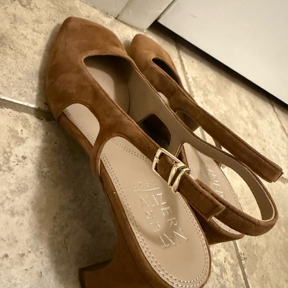 Naturalizer Carmen Slingback Dark Chestnut Brown Suede - Picture 8 of 12